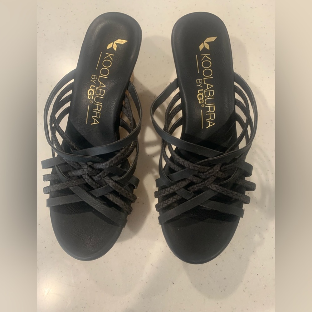 Black, Koolaburra by UGG,Wedge Heels/Sandals